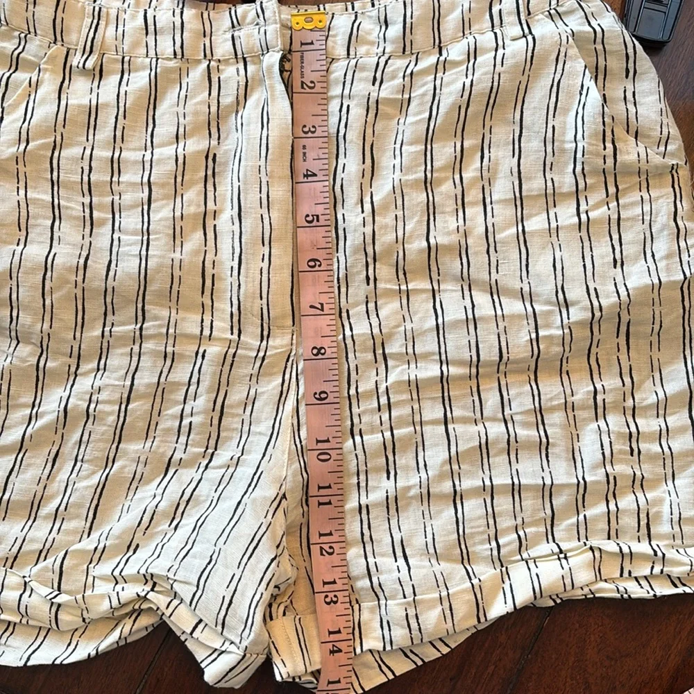 Billabong stylish striped